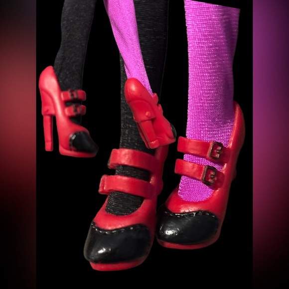 Freaky Fusion Operetta Monster High Dolls New not in box 11” 2011 - Picture 7 of 15